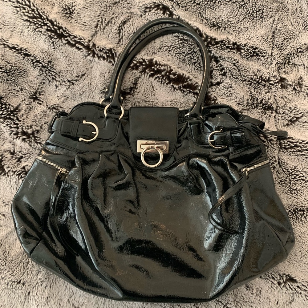 Vintage ferragamo black handbag